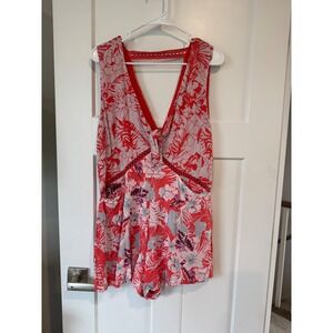 Free People Floral Romper Red Pink V-Neck Crochet Lace Trim Sleeveless Small